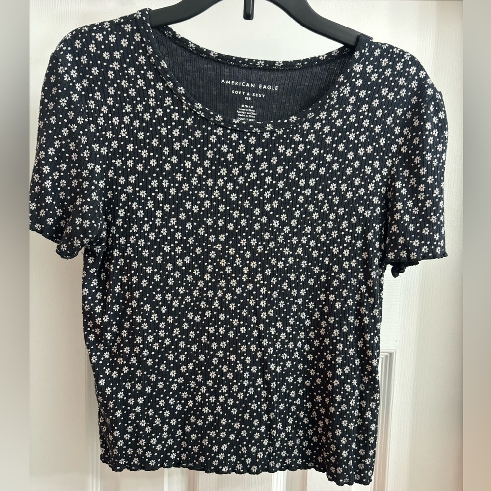 American Eagle crop top